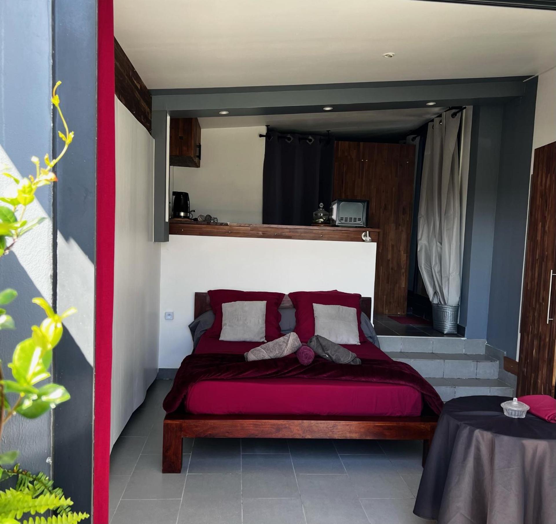 Studio Cosy Kazadalo, Deux Rives - Sainte-Suzanne Екстер'єр фото